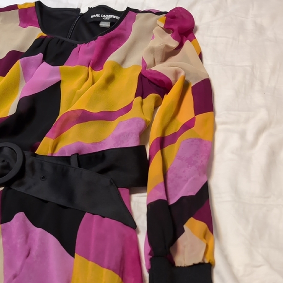 Karl Lagerfeld Vibrant Abstract Long Sleeve Feminine Flowy Dress - Picture 4 of 8